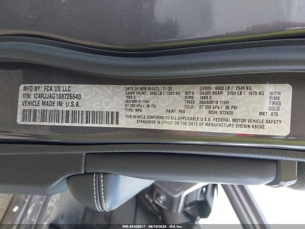 2025 JEEP GRAND CHEROKEE L LAREDO X 4X2