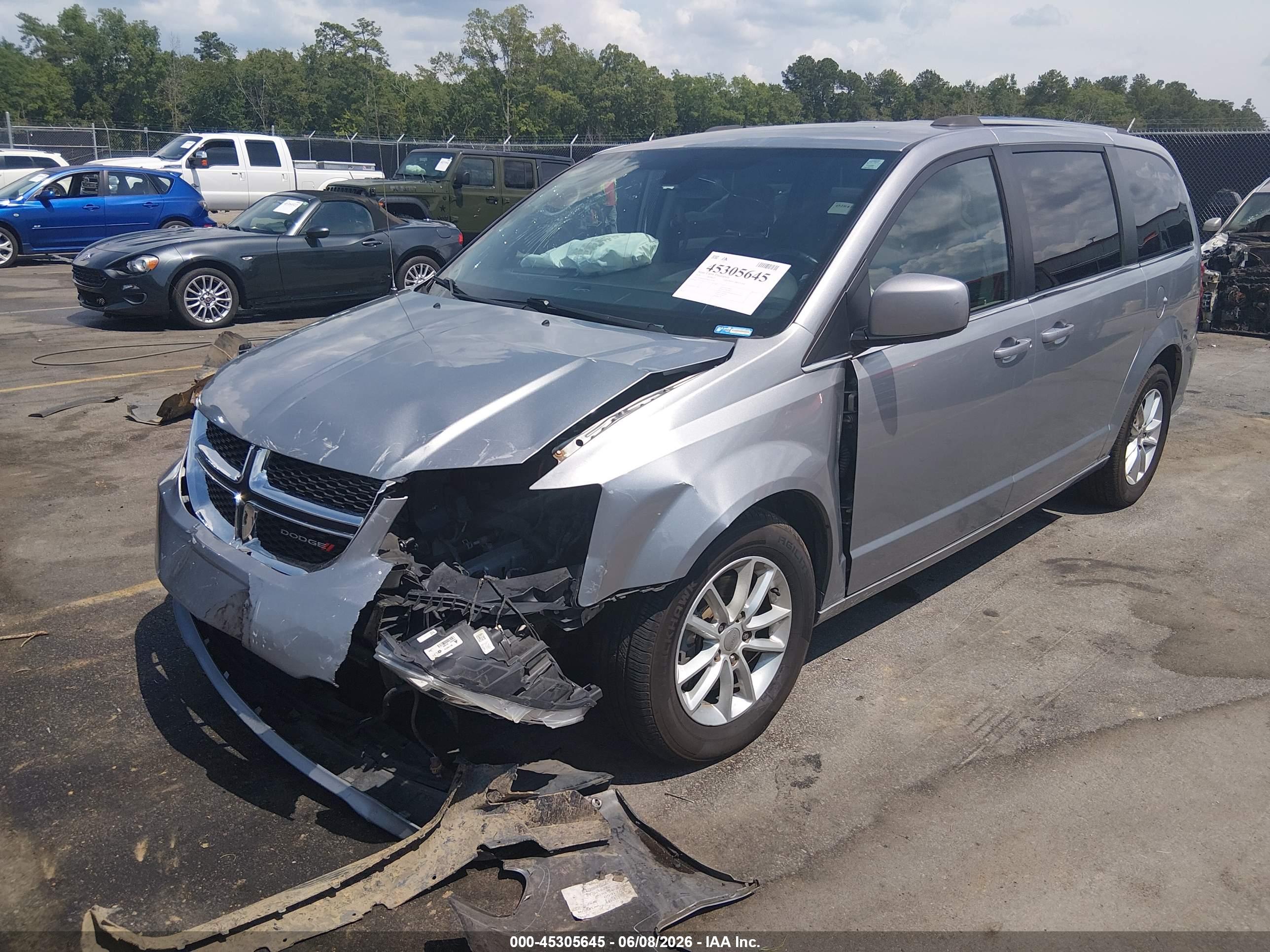 2020 DODGE GRAND CARAVAN SXT — I2