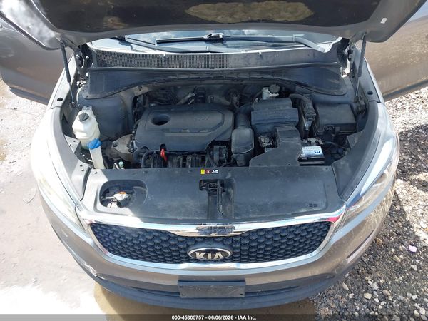 2017 KIA SORENTO 2.4L LX