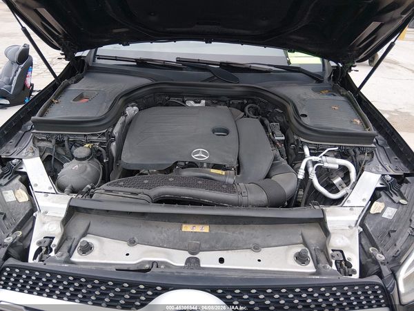 2023 MERCEDES-BENZ GLC 300 4MATIC COUPE