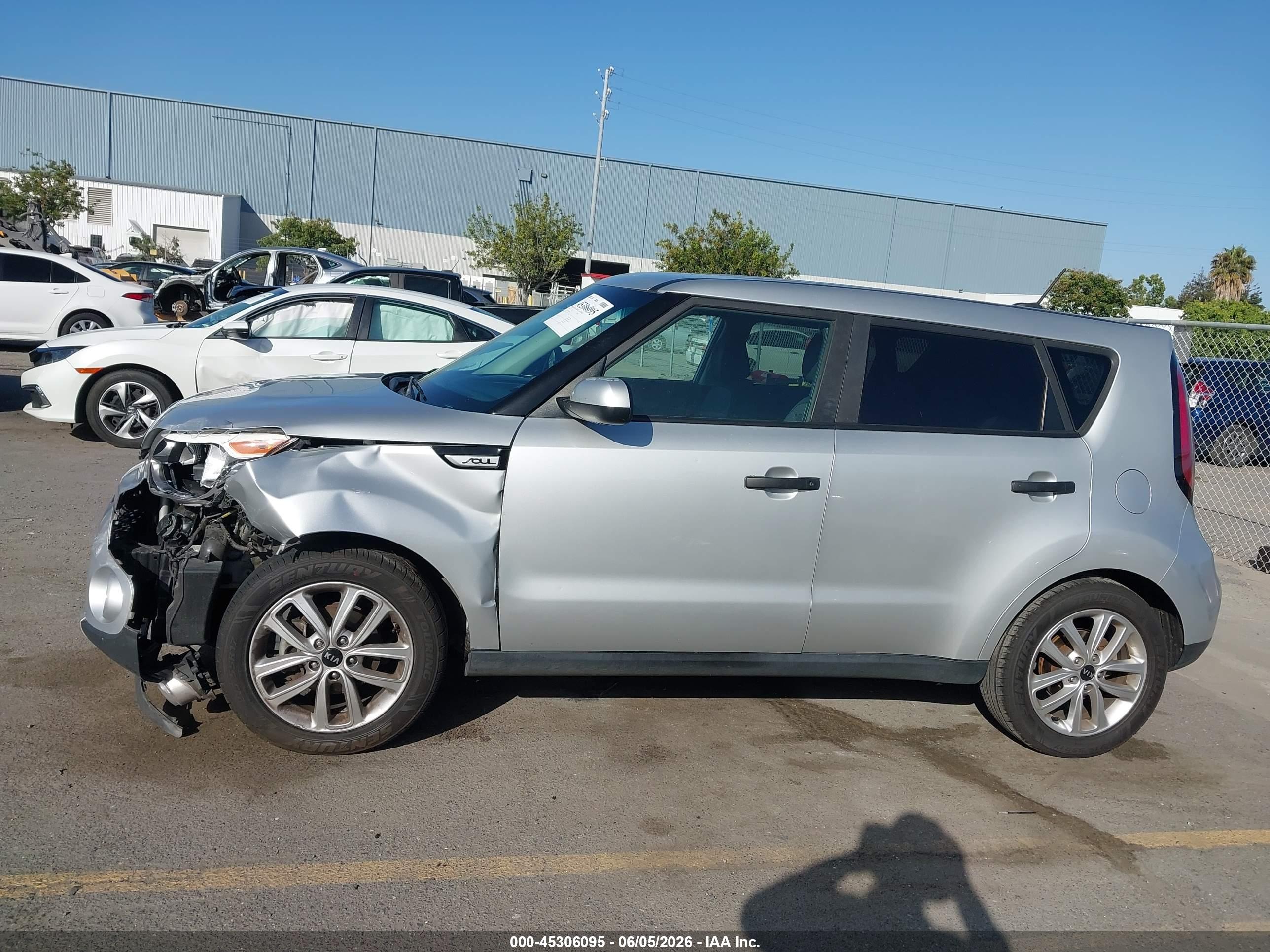 2018 KIA SOUL +