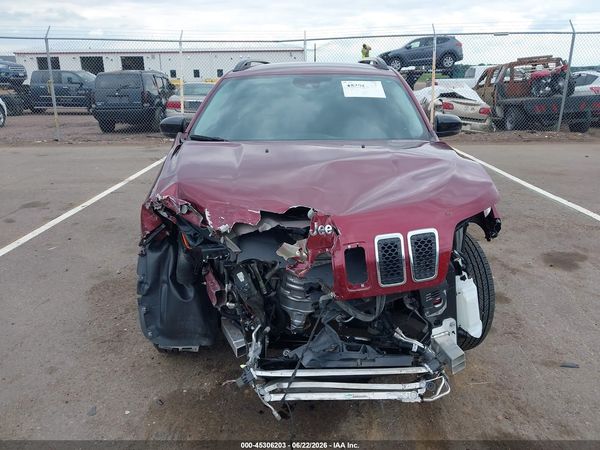 2022 JEEP CHEROKEE LATITUDE LUX 4X4