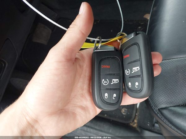 2022 JEEP CHEROKEE LATITUDE LUX 4X4