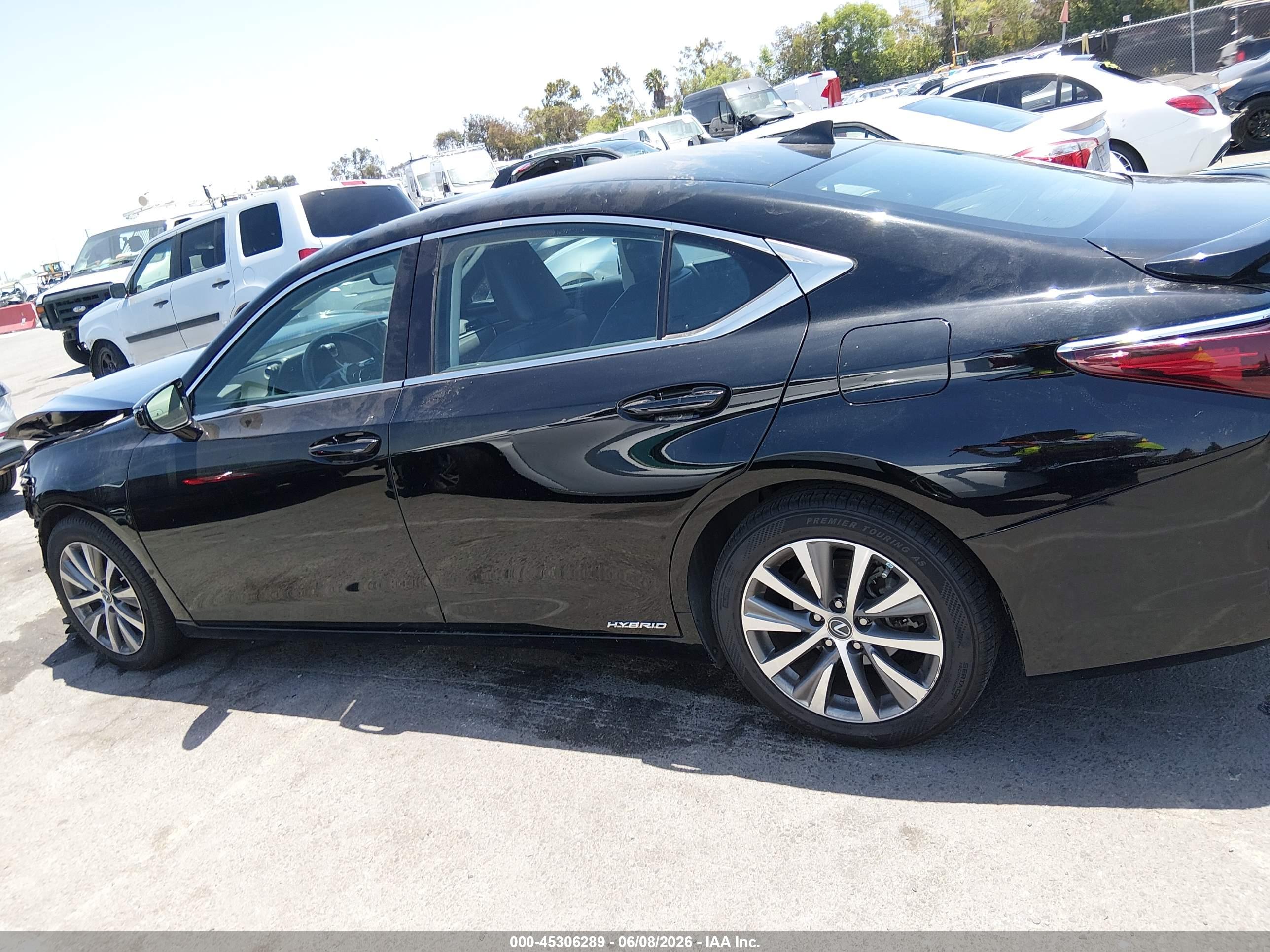 2020 LEXUS ES 300H 300h Base