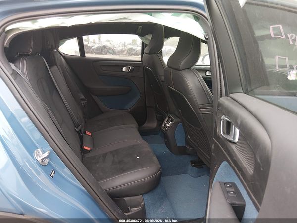 2023 VOLVO C40 RECHARGE PURE ELECTRIC TWIN ULTIMATE