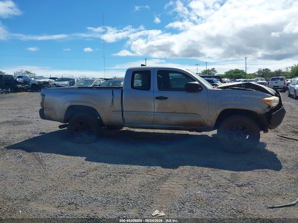 2017 TOYOTA TACOMA SR