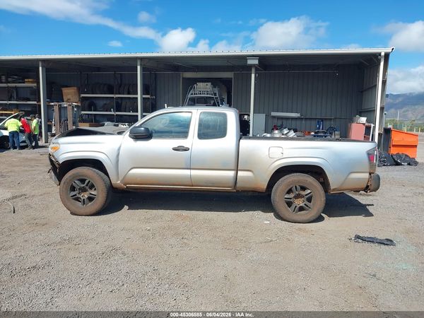 2017 TOYOTA TACOMA SR