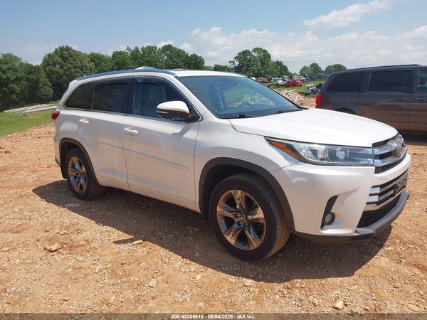 2018 TOYOTA HIGHLANDER LIMITED PLATINUM