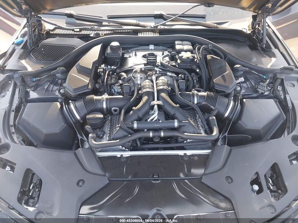 2022 BMW M5