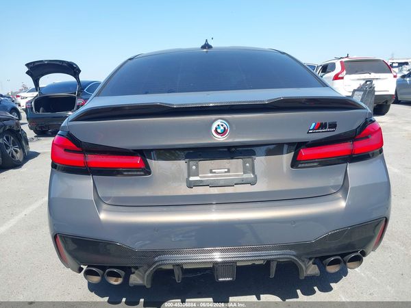 2022 BMW M5