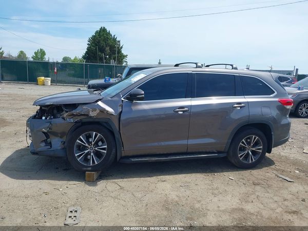 2018 TOYOTA HIGHLANDER LE PLUS