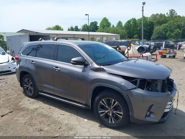 2018 TOYOTA HIGHLANDER LE PLUS