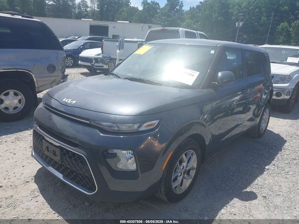 2022 KIA SOUL LX
