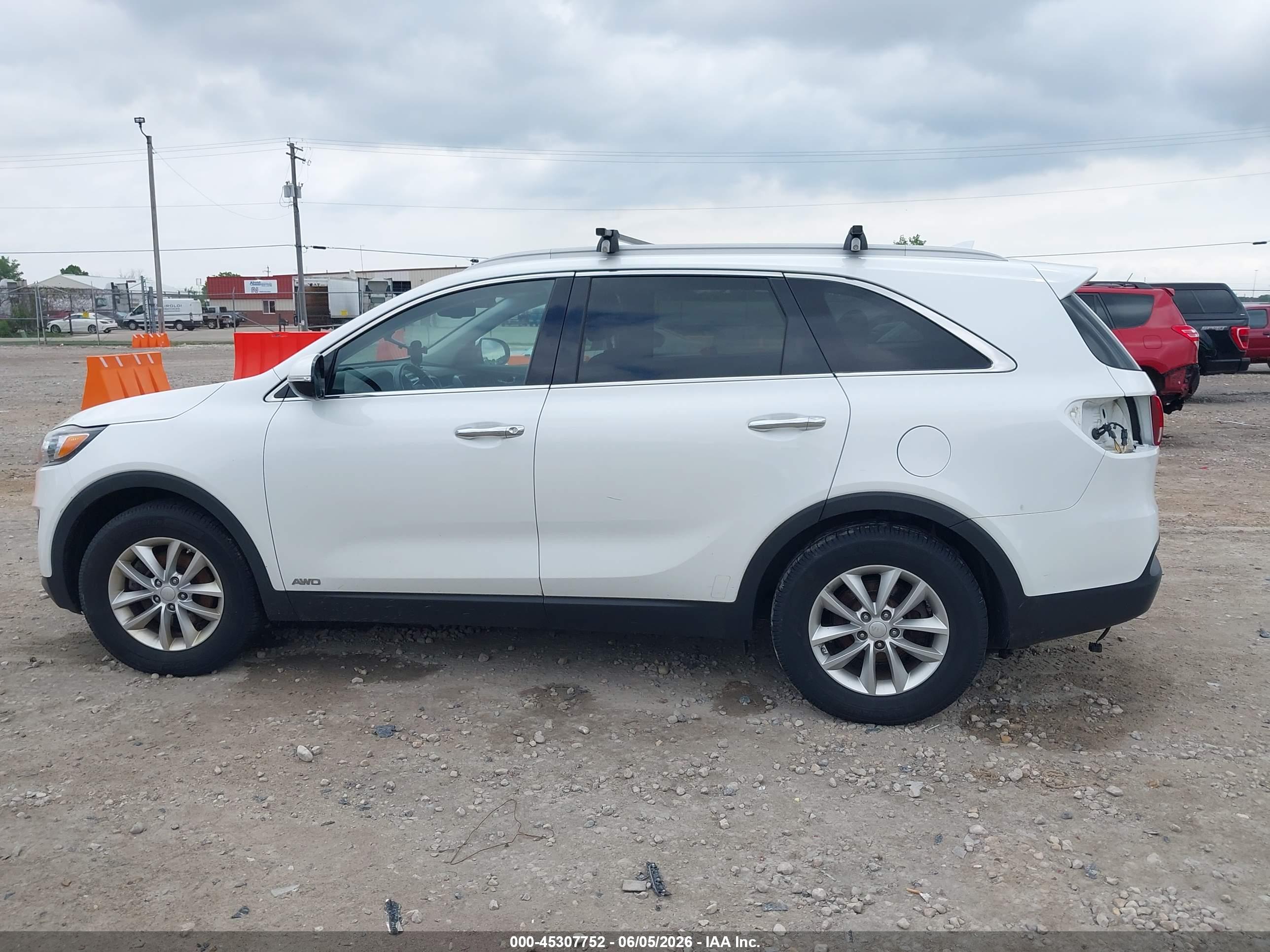 2018 KIA SORENTO 2.4L LX