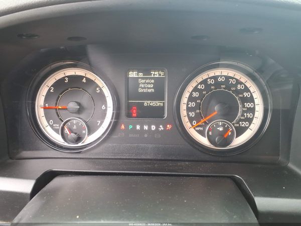 2019 RAM 1500 CLASSIC TRADESMAN  4X4 5'7 BOX