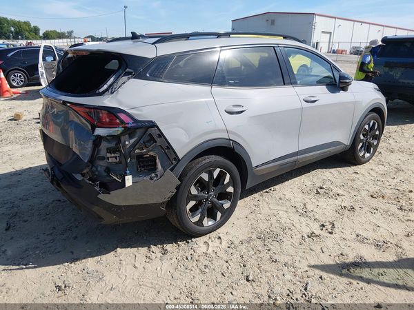 2023 KIA SPORTAGE X-LINE