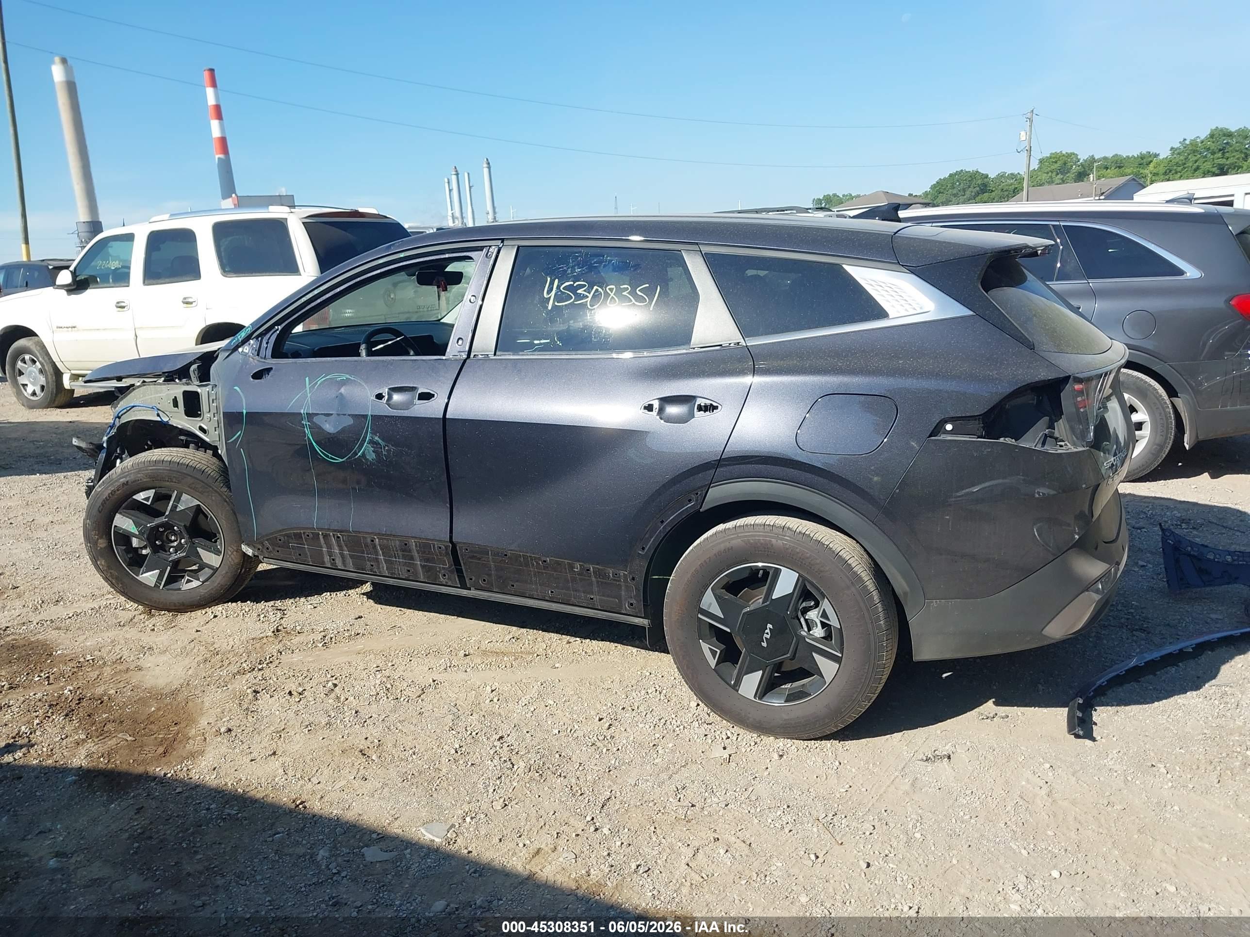 2026 KIA SPORTAGE LX