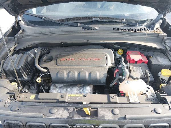2019 JEEP RENEGADE LATITUDE 4X4