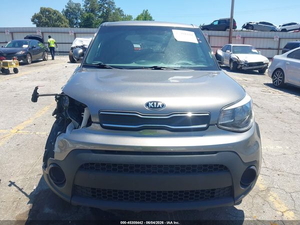 2018 KIA SOUL Base