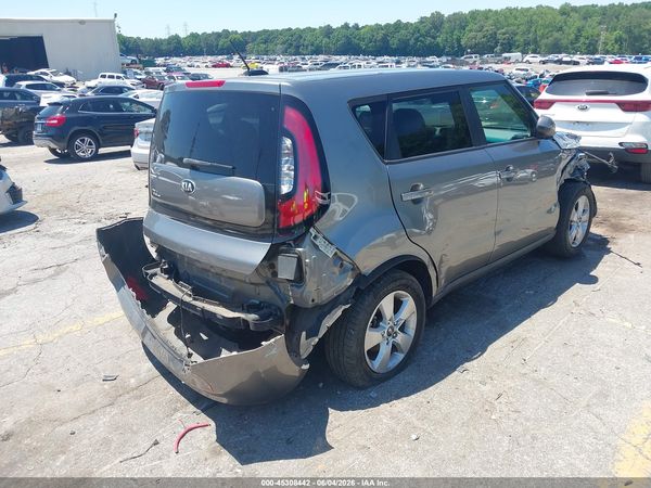 2018 KIA SOUL Base