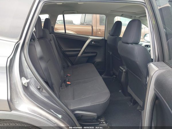 2018 TOYOTA RAV4 XLE
