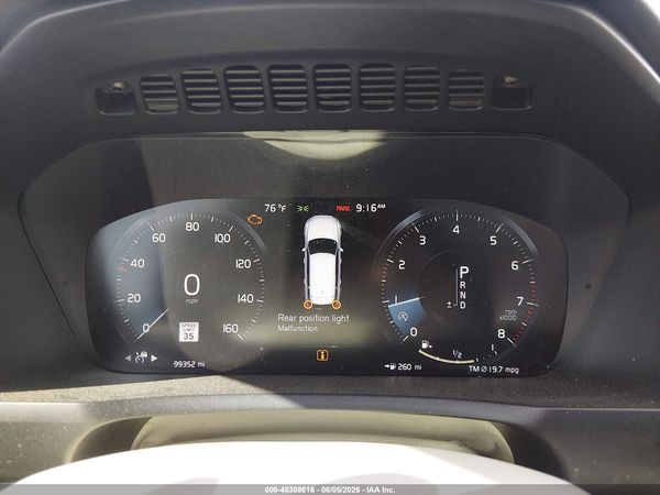 2017 VOLVO XC90 T6 MOMENTUM