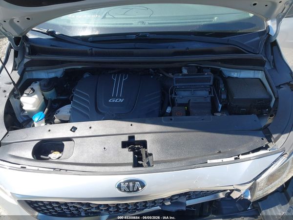 2018 KIA SEDONA LX