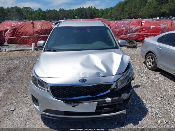 2018 KIA SEDONA LX