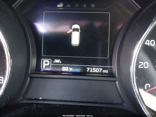 2018 KIA SEDONA LX