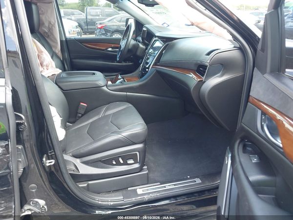 2018 CADILLAC ESCALADE STANDARD