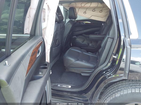 2018 CADILLAC ESCALADE STANDARD