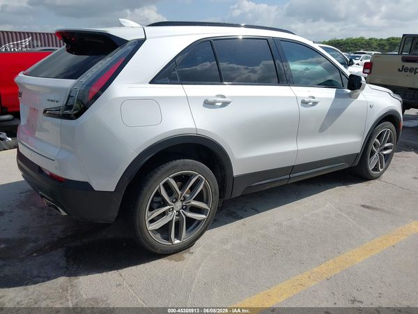 2022 CADILLAC XT4 FWD SPORT