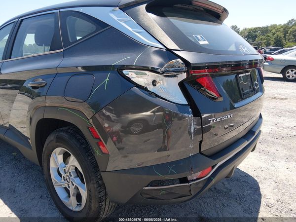 2022 HYUNDAI TUCSON SE