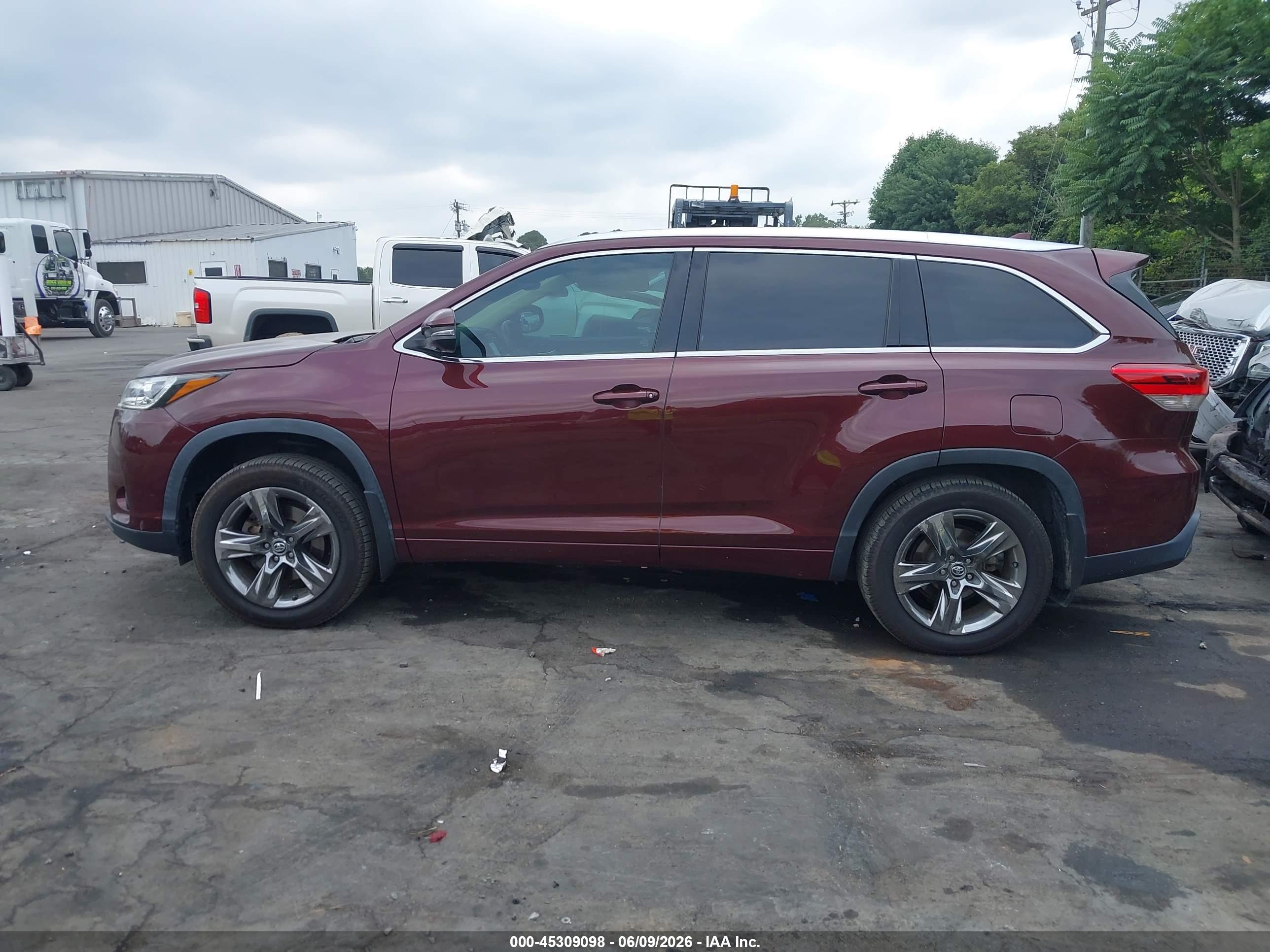 2019 TOYOTA HIGHLANDER LIMITED PLATINUM