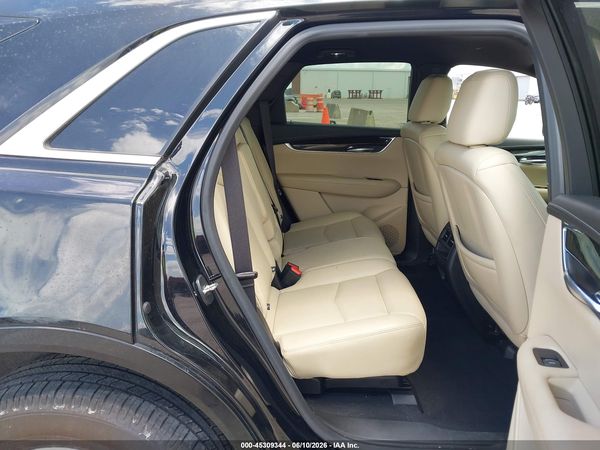 2018 CADILLAC XT5 STANDARD