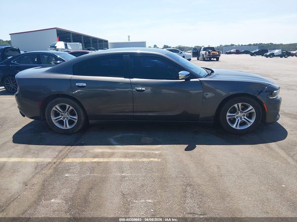 2015 DODGE CHARGER SE