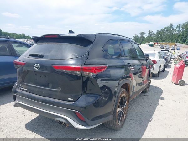 2021 TOYOTA HIGHLANDER XSE