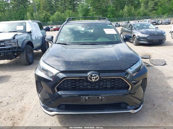 2025 TOYOTA RAV4 PLUG-IN HYBRID SE