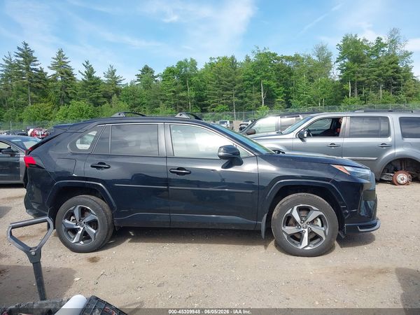 2025 TOYOTA RAV4 PLUG-IN HYBRID SE