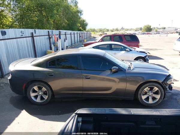 2016 DODGE CHARGER SE