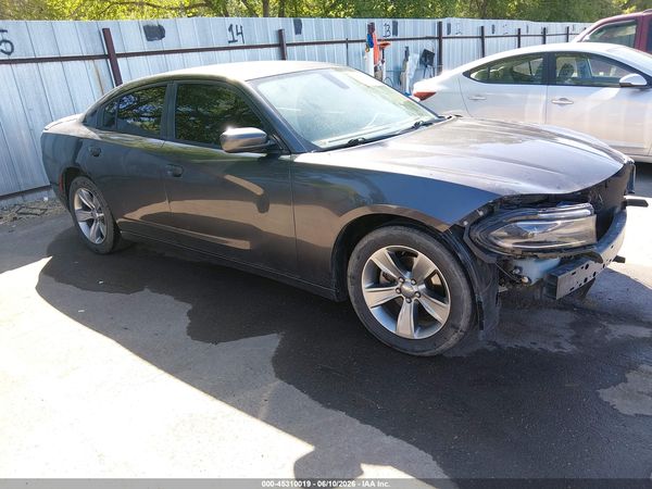 2016 DODGE CHARGER SE