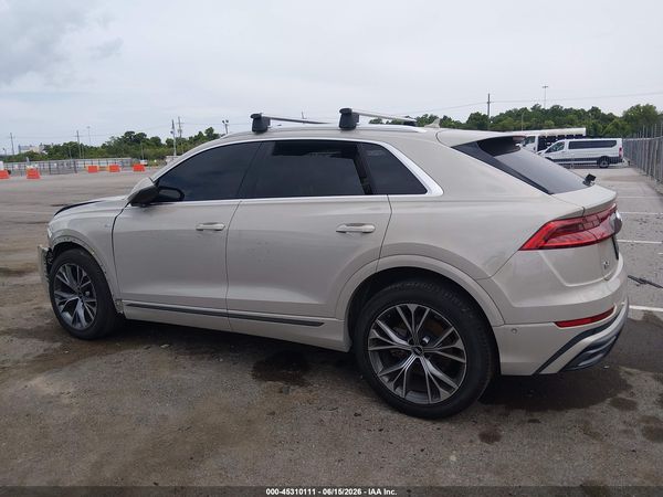 2021 AUDI Q8
