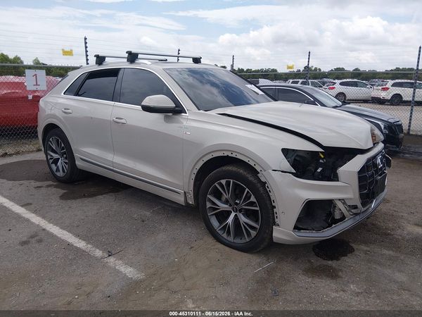 2021 AUDI Q8