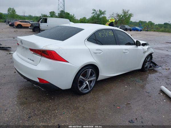 2019 LEXUS IS 300