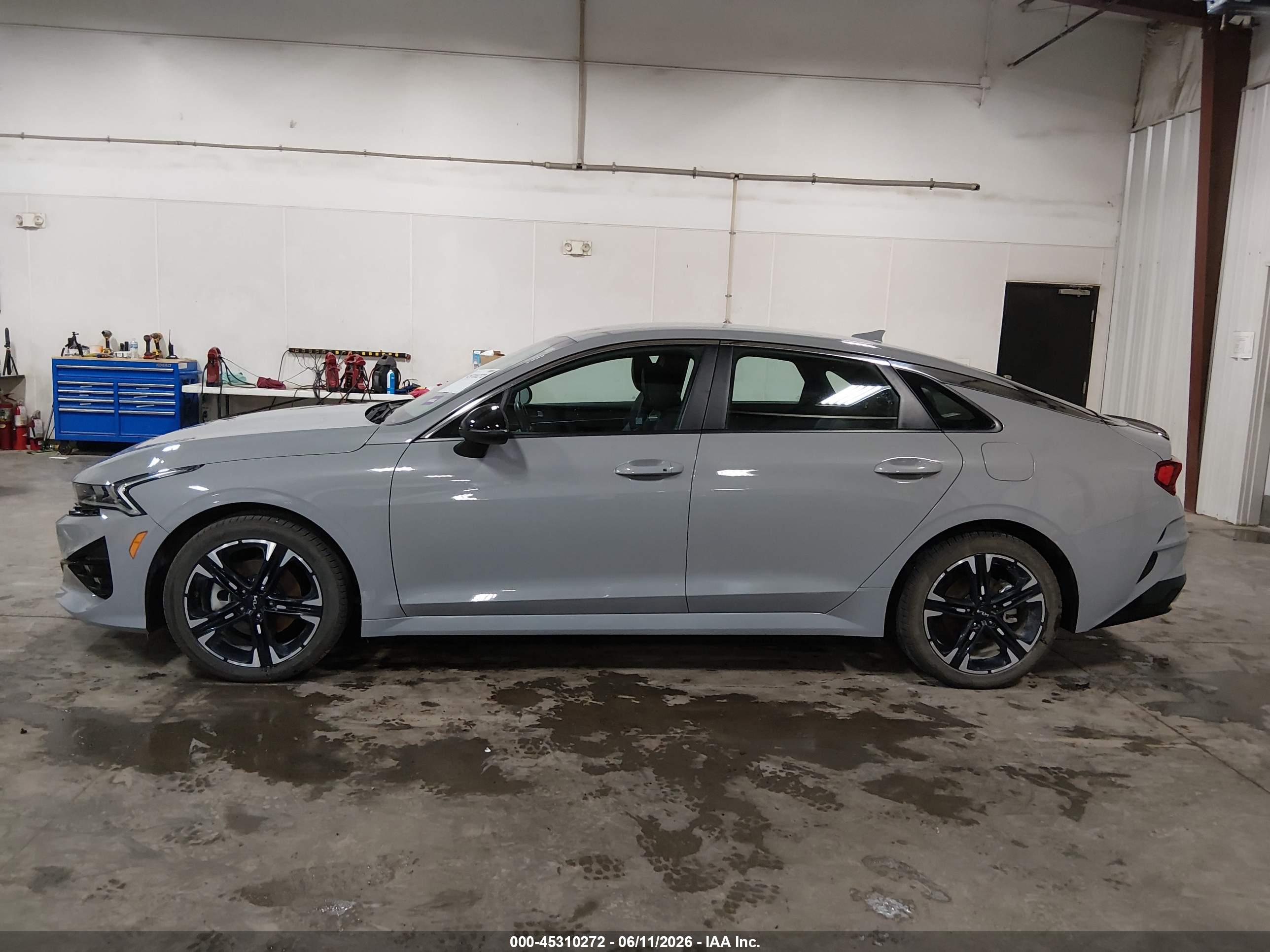 2024 KIA K5 GT-LINE