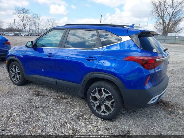 2022 KIA SELTOS EX
