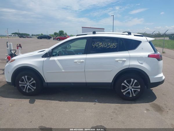2017 TOYOTA RAV4 LE