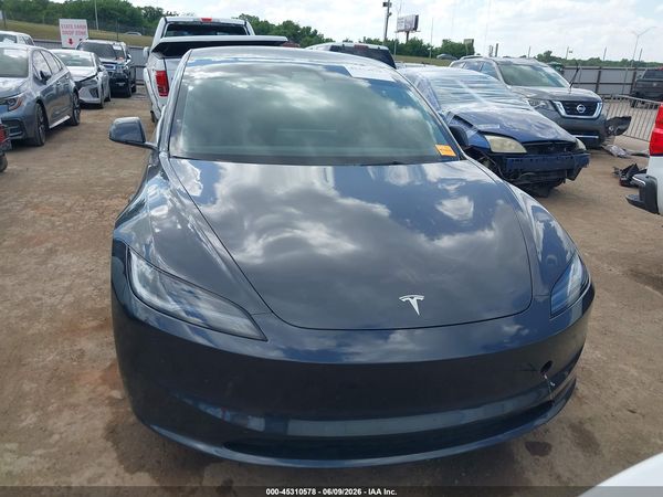 2025 TESLA MODEL 3