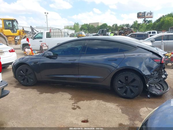 2025 TESLA MODEL 3