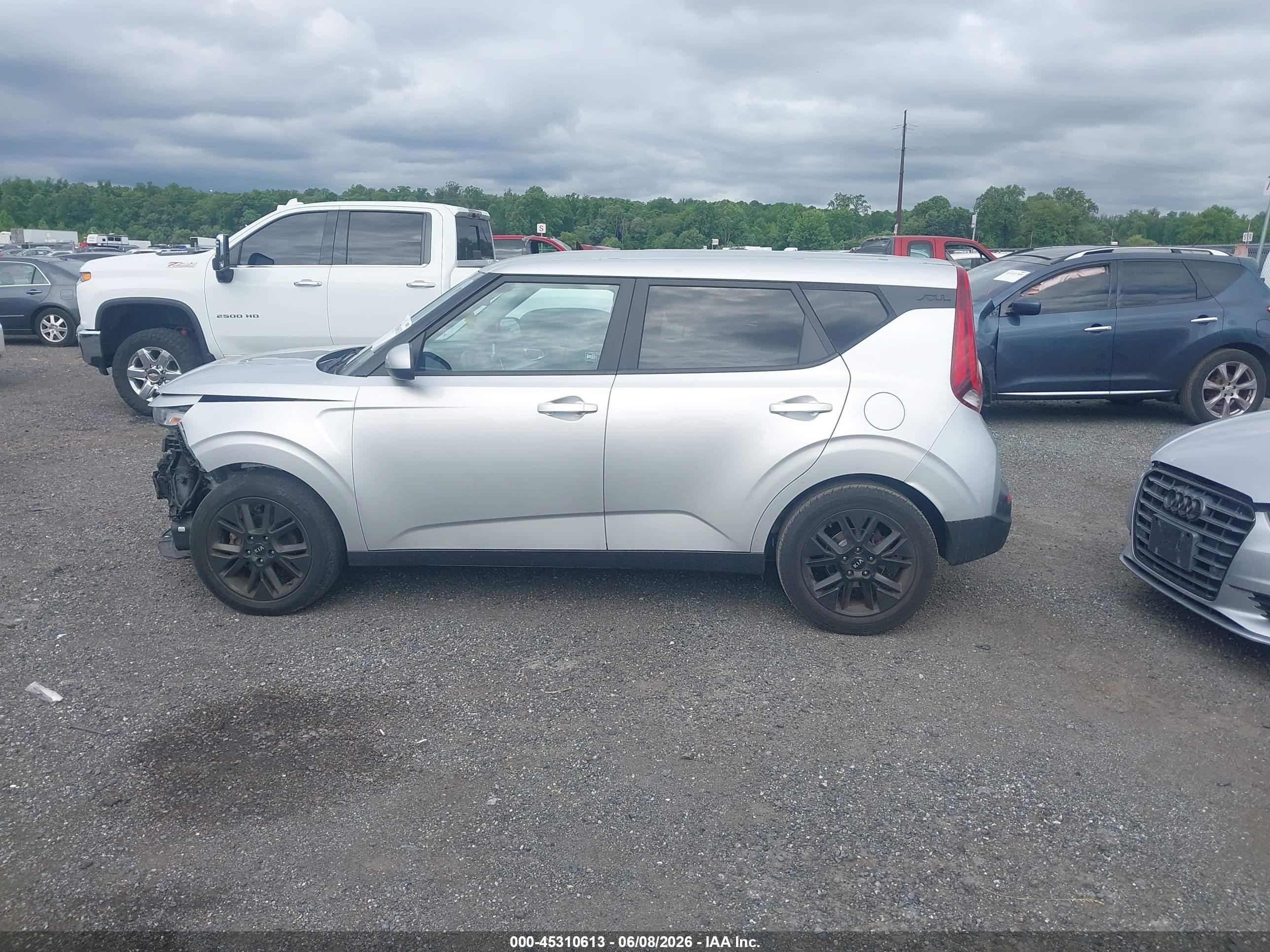 2021 KIA SOUL S